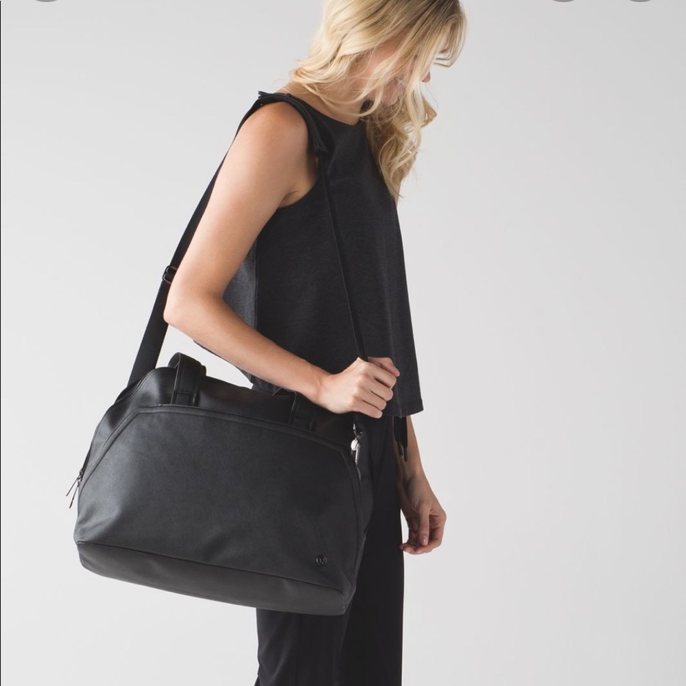 Lululemon Yin Time Bag - Black